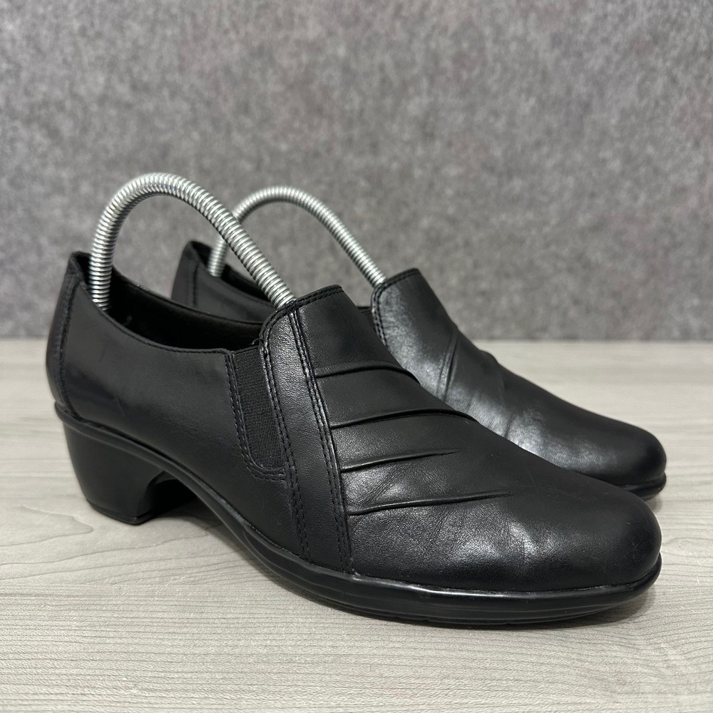 Clarks‎ Partridge Women's Size 8 Black Leather Pleated Slip On Block Heel Shoes